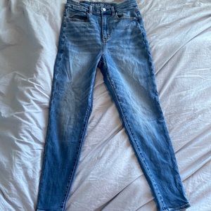 American Eagle: Curvy Highest Rise Jegging: Size 6
